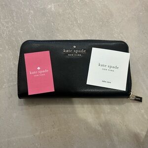 Kate Spade ♠️ Black Continental Wallet